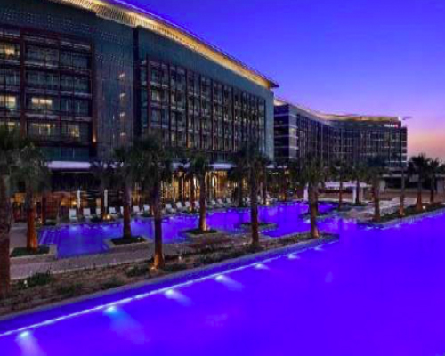 swimming-pool-design-dubai